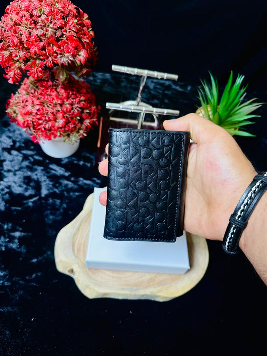 C.K 2-in-1 Pop-Up Wallet.