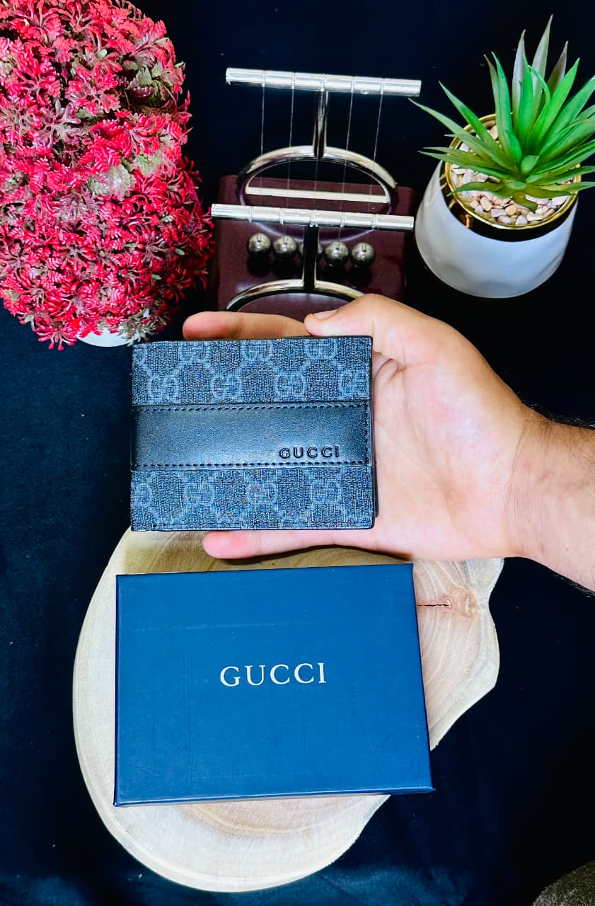 GG Supreme Monogram Wallet – Signature Horizon Edition GG Supreme Monogram Wallet – Signature Horizon Edition