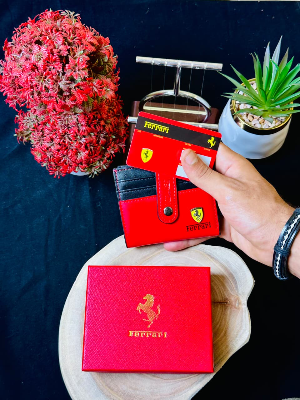 2-in-1 Smart Ejector Wallet – Scuderia Racing Edition