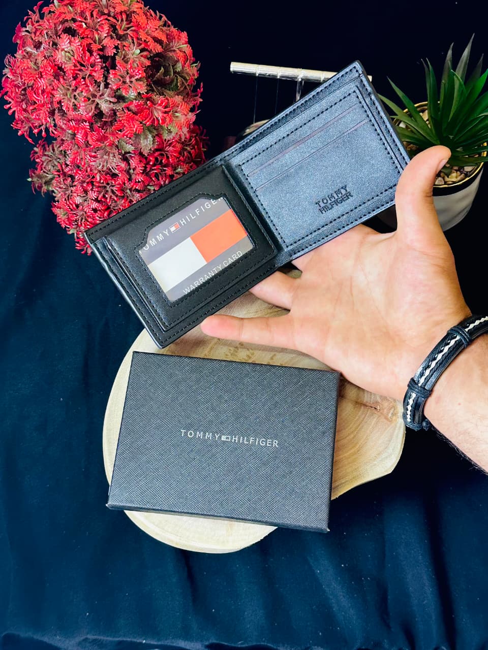 T.M Central Strip Leather Wallet – Midnight Black Edition