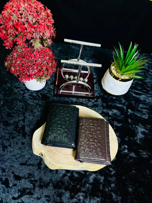 C.K 2-in-1 Pop-Up Wallet.