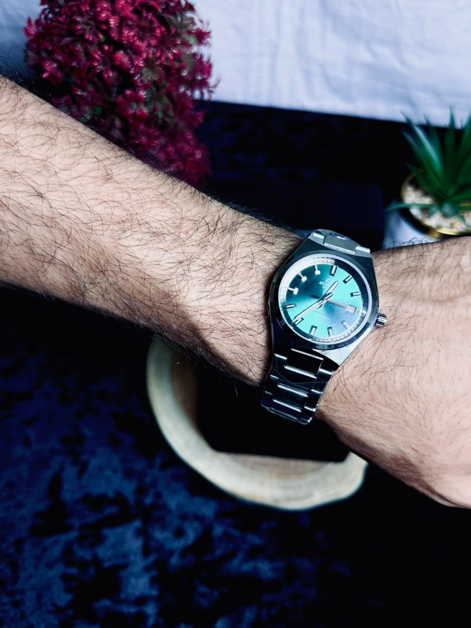 Cassio Edifice Emerald Dial Watch